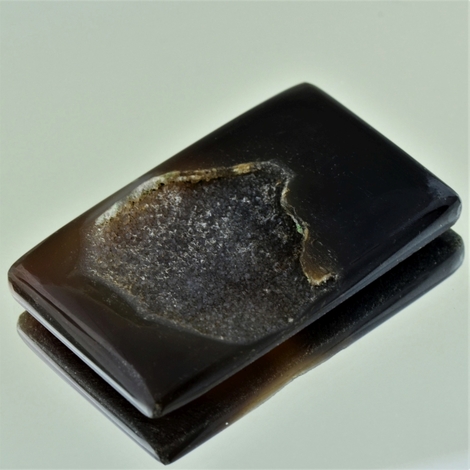 Achat mit Quarz-Druse Rechteck 80,20 ct Achat mit Quarz-Druse Rechteck 80,20 ct