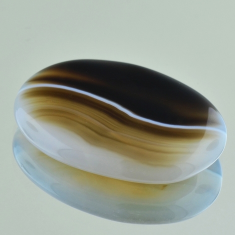 Agate oval 51.39 ct Agate oval 51.39 ct