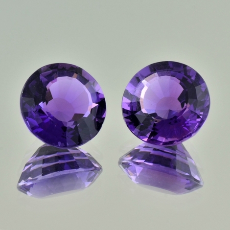 Amethyst Pair round violet 16.98 ct