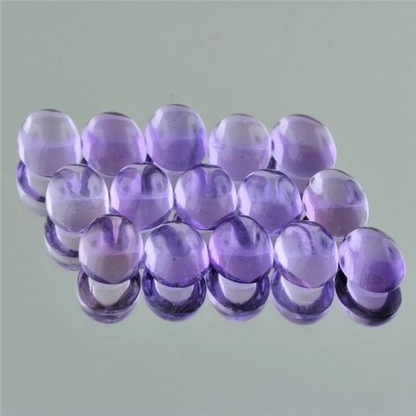 Amethyst Lot, Oval Cabochon (33,81 ct.) aus Brasilien Amethyst Lot, Oval Cabochon (33,81 ct.) aus Brasilien