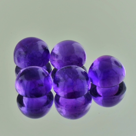 Amethyst Lot, Rund Cabochon (ca. 15 ct.) aus Brasilien Amethyst Lot, Rund Cabochon (ca. 15 ct.) aus Brasilien