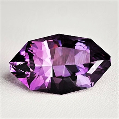 Amethyst Navette-Design violet 27.18 ct Amethyst Navette-Design violet 27.18 ct