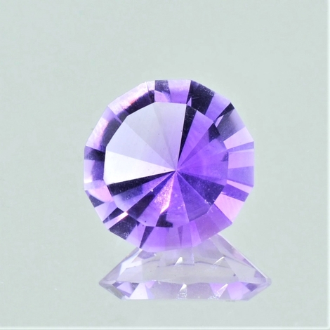 Amethyst, Design-Rund facettiert (5,74 ct.) aus Brasilien Amethyst, Design-Rund facettiert (5,74 ct.) aus Brasilien