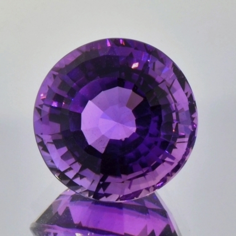 Amethyst rund violett 13,81 ct Amethyst rund violett 13,81 ct