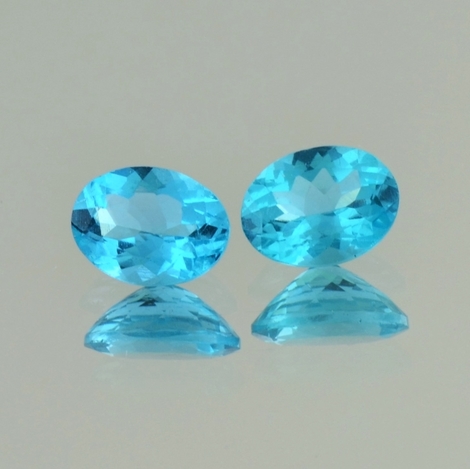Apatit Duo, Oval facettiert (ca. 2,4 ct.) aus Afrika Apatit Duo, Oval facettiert (ca. 2,4 ct.) aus Afrika