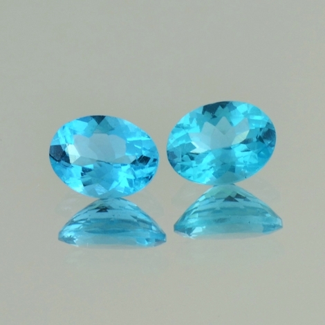 Apatit Duo oval neonblau 2,59 ct