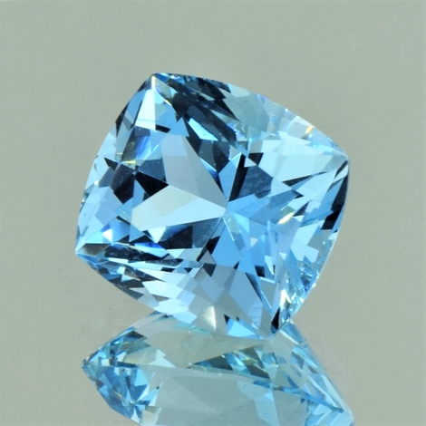 Aquamarin antik hellblau 12,16 ct Aquamarin antik hellblau 12,16 ct