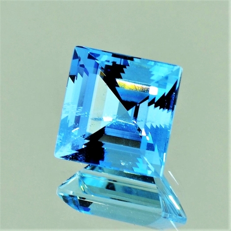 Aquamarine square light blue 4.07 ct Aquamarine square light blue 4.07 ct