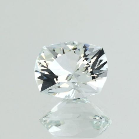 Aquamarin Design-Antik blassblau 8,49 ct