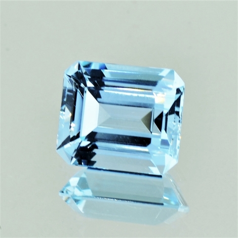 Aquamarin octagon 3,75 ct Aquamarin octagon 3,75 ct