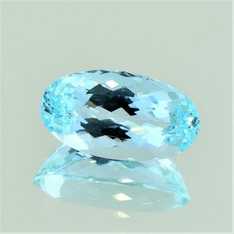 Aquamarin, Oval facettiert (9,07 ct.) aus Brasilien (Minas Gerais) Aquamarin, Oval facettiert (9,07 ct.) aus Brasilien (Minas Gerais)