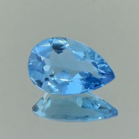 Aquamarine pear light blue 3.57 ct