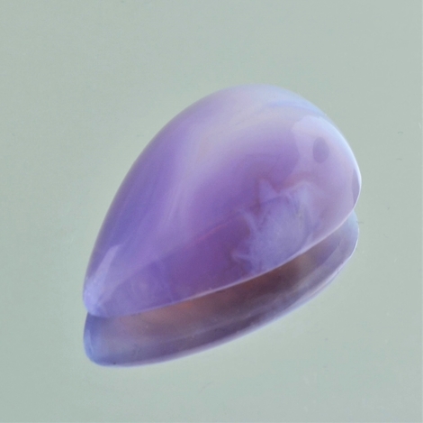 Chalcedon, Tropfen Cabochon (19,40 ct.) aus Botswana Chalcedon, Tropfen Cabochon (19,40 ct.) aus Botswana