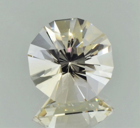 Citrin, Designschliff facettiert (17,49 ct.) aus Madagaskar