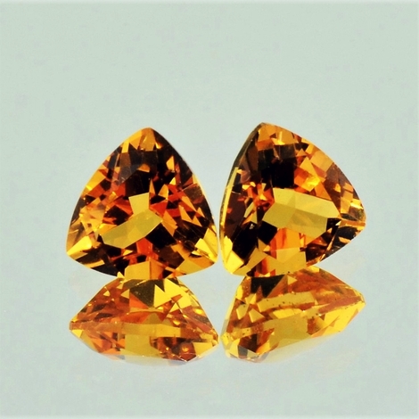 Citrin Duo Trillion orange 2,30 ct Citrin Duo Trillion orange 2,30 ct