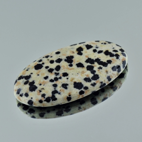 Dalmatiner Jaspis Cabochon oval 40,19 ct Dalmatiner Jaspis Cabochon oval 40,19 ct