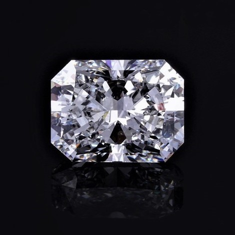 Diamant Radiant hochfeines weiss D lupenrein 0,74 ct Diamant Radiant hochfeines weiss D lupenrein 0,74 ct