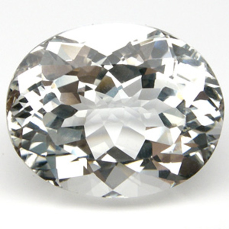 Goshenit, Oval facettiert (16,20 ct.) aus Brasilien Goshenit, Oval facettiert (16,20 ct.) aus Brasilien