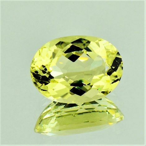 Edelberyll, Oval facettiert (7,38 ct.) aus Brasilien Edelberyll, Oval facettiert (7,38 ct.) aus Brasilien