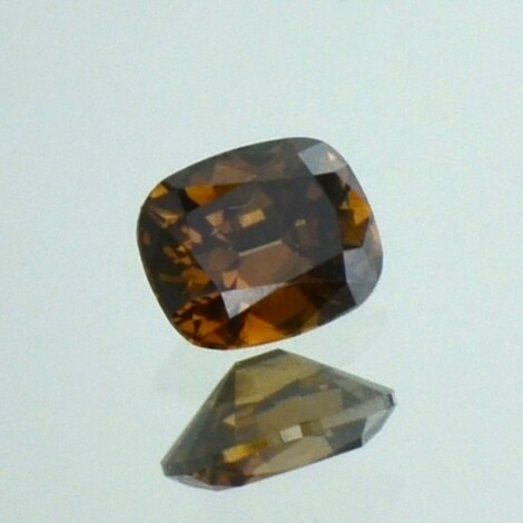 Farbdiamant, Antik facettiert (0,62 ct.) aus Afrika