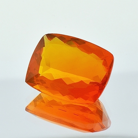 Feueropal, Antik facettiert (13,86 ct.) aus Brasilien (Rio Grande do Sul) Feueropal, Antik facettiert (13,86 ct.) aus Brasilien (Rio Grande do Sul)