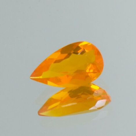 Feueropal Tropfen gelborange 2,41 ct