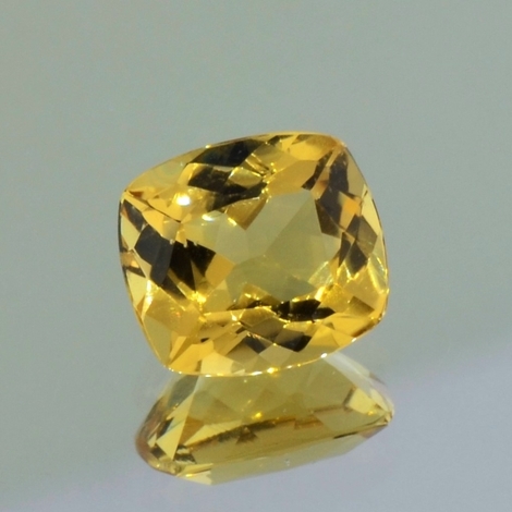 Goldberyll, Antik facettiert (3,34 ct.) aus Brasilien Goldberyll, Antik facettiert (3,34 ct.) aus Brasilien