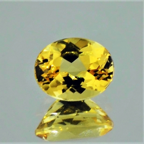 Goldberyll, Oval facettiert (2,01 ct.) aus Brasilien Goldberyll, Oval facettiert (2,01 ct.) aus Brasilien