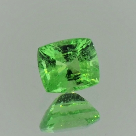 Grossular Granat, Antik facettiert (1,14 ct.) aus Tansania (Merelani Hills) Grossular Granat, Antik facettiert (1,14 ct.) aus Tansania (Merelani Hills)