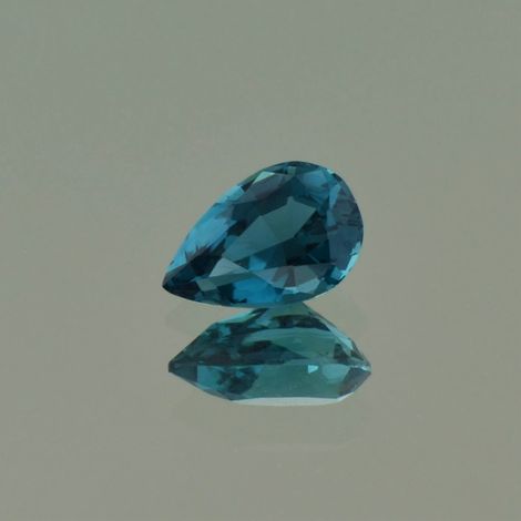 Indigolith, Tropfen facettiert (1,47 ct.) aus Namibia (Neuschwaben Mine)