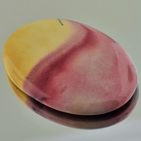 Jaspis, Oval Cabochon (87,39 ct.) aus Australien Jaspis, Oval Cabochon (87,39 ct.) aus Australien