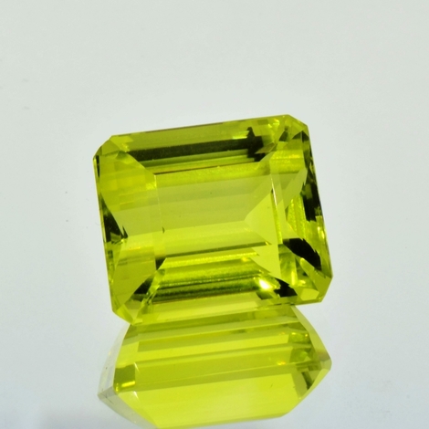 Lemon-Quarz, Achteck facettiert (16,50 ct.) aus Brasilien (Goiás, Ouro Verde) Lemon-Quarz, Achteck facettiert (16,50 ct.) aus Brasilien (Goiás, Ouro Verde)