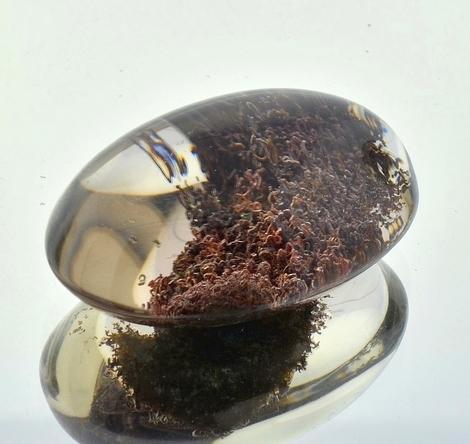Einschlussquarz, Oval Cabochon (62,76 ct.) aus Brasilien Einschlussquarz, Oval Cabochon (62,76 ct.) aus Brasilien