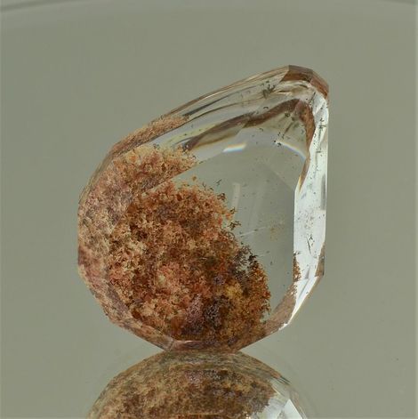 Lodolite-Quartz pear farblos+braun 88.87 ct