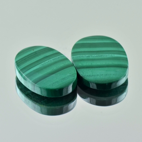 Malachit Duo Oval 34,42 ct Malachit Duo Oval 34,42 ct