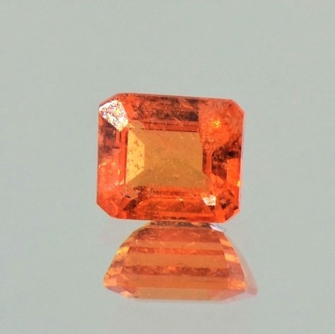 Mandarin-Garnet octagon orange 1.92 ct Mandarin-Garnet octagon orange 1.92 ct