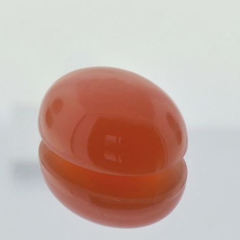 Mondstein, Oval Cabochon (14,95 ct.) aus Indien Mondstein, Oval Cabochon (14,95 ct.) aus Indien