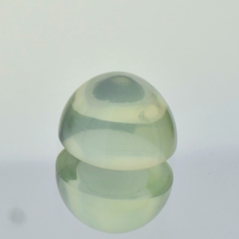 Mondstein Cabochon oval zartgrün 8,08 ct Mondstein Cabochon oval zartgrün 8,08 ct