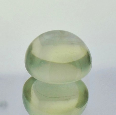 Mondstein, Oval Cabochon (8,92 ct.) aus Tansania Mondstein, Oval Cabochon (8,92 ct.) aus Tansania