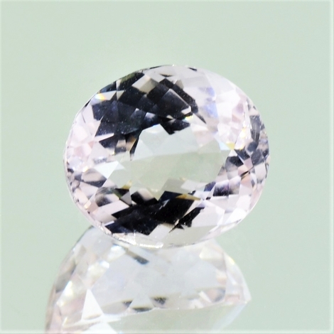 Morganit, Oval facettiert (7,51 ct.) aus Brasilien (Minas Gerais)