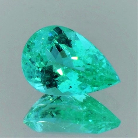 Paraiba Turmalin, Tropfen facettiert (3,66 ct.) aus Mosambik Paraiba Turmalin, Tropfen facettiert (3,66 ct.) aus Mosambik