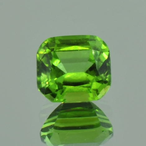 Peridot antik grün 4,92 ct