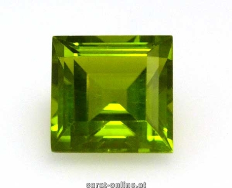 Peridot Carré 1,7 - 1,9 ct Peridot Carré 1,7 - 1,9 ct