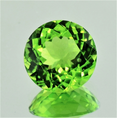 Peridot rund 2,1 ct Peridot rund 2,1 ct