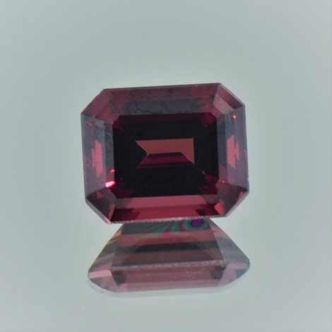 Rhodolite Garnet octagon 5.93 ct