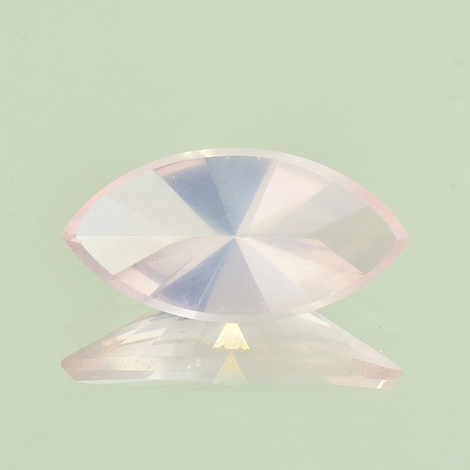 Rosenquarz, Navette facettiert (5,6 - 6,6 ct.) aus Brasilien Rosenquarz, Navette facettiert (5,6 - 6,6 ct.) aus Brasilien