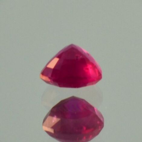 Rubin Trillion pink-rot unbehandelt 1,06 ct.