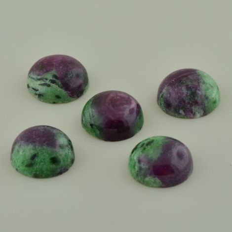 Ruby-Zoisite Lot Cabochons round purpurrot+grün 64.59 ct