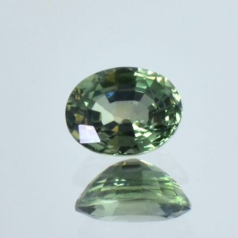 Saphir oval grün 2,25 ct
