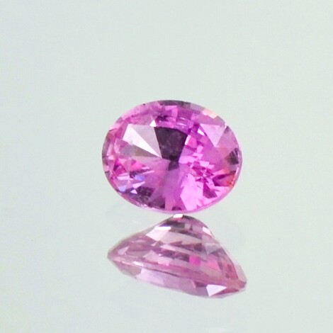 Saphir, Oval facettiert (1,16 ct.) aus Afrika